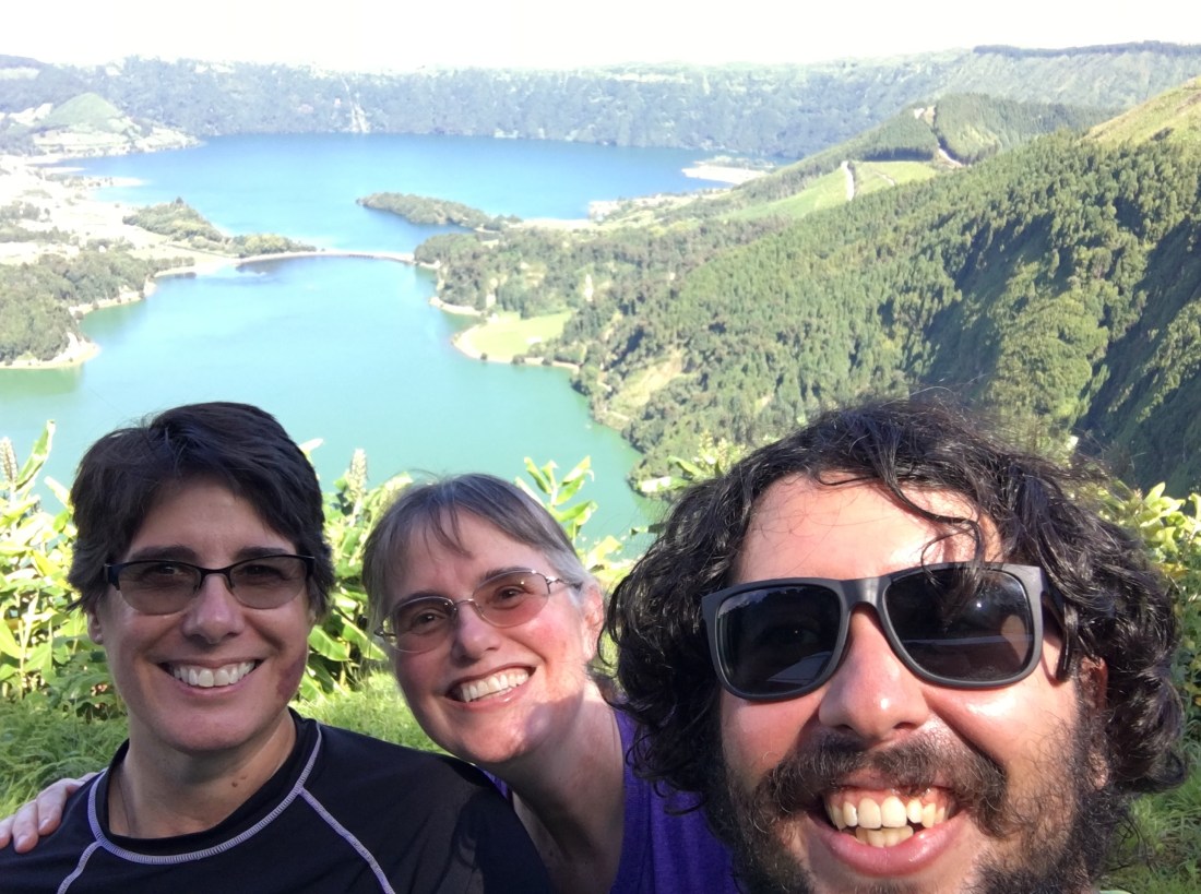 AC463282-B541-4A59-9569-A3C14C5433C8